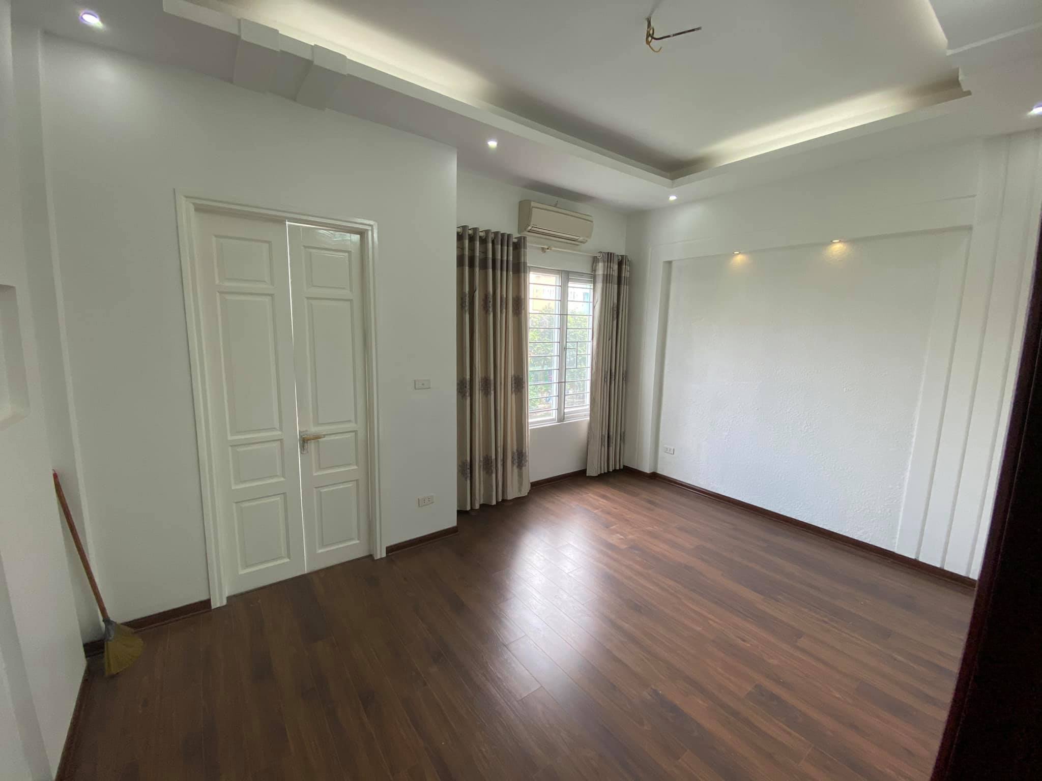 BÁN TOÀ NHÀ TÂM HUYẾT SIÊU DÒNG TIỀN TRUNG TÂM THANH XUÂN 117M2 X 8 TẦNG 20 PHÒNG KHÉP KÍN 19 TỶ