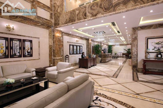 180m2