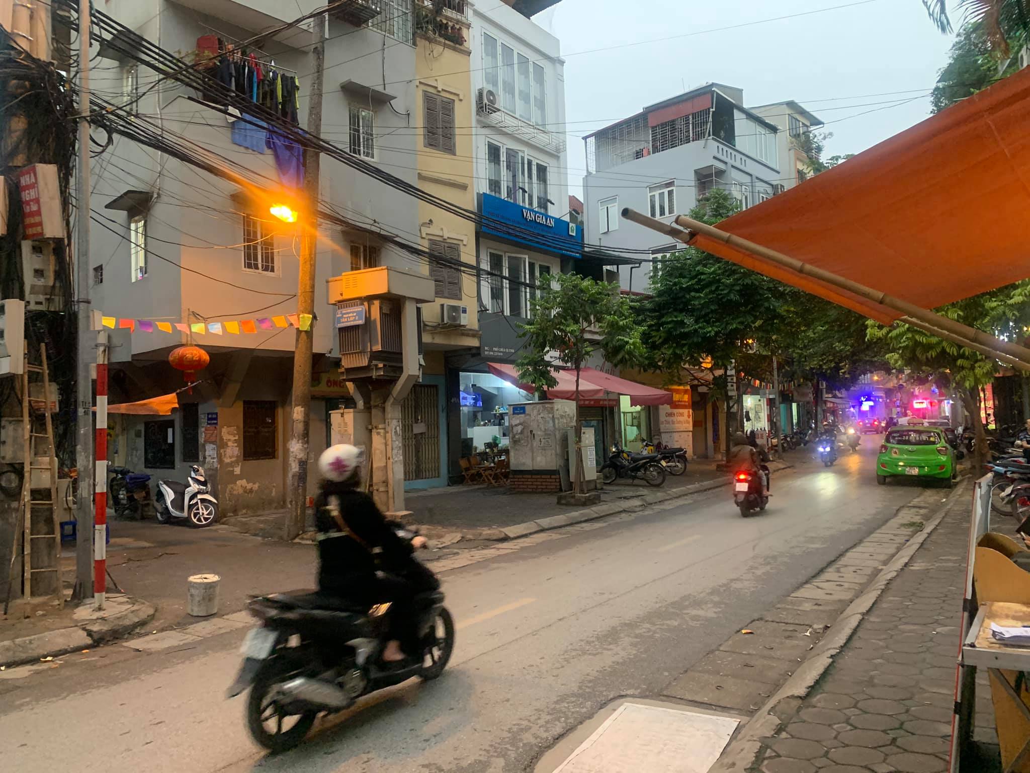 SIÊU PHẨM MẶT PHỐ CHÙA QUỲNH- LÔ GÓC - GIÁ BẤT CHẤP ĐẦU TƯ . GIÁ CHỈ 14 TỶ