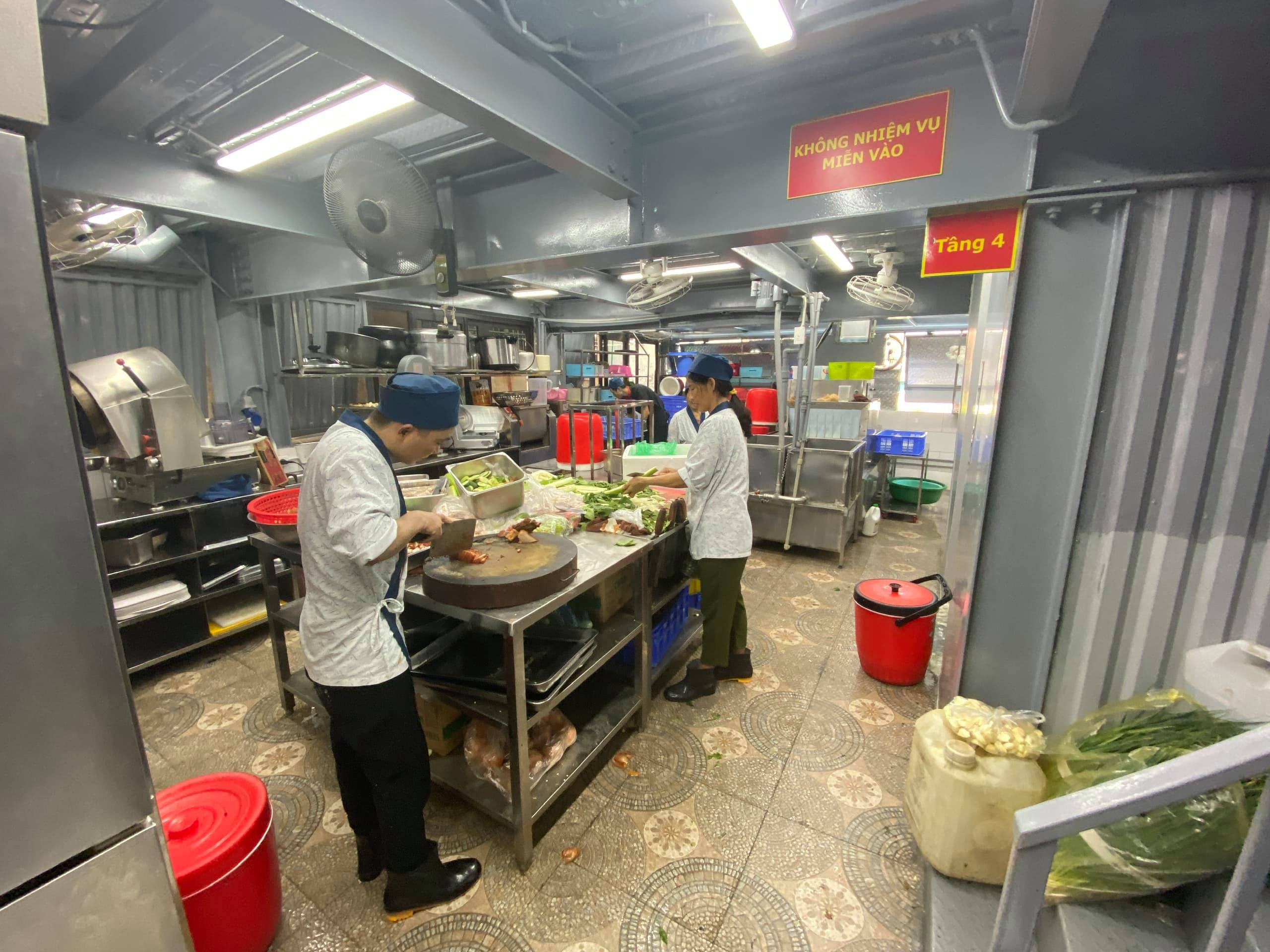65m2