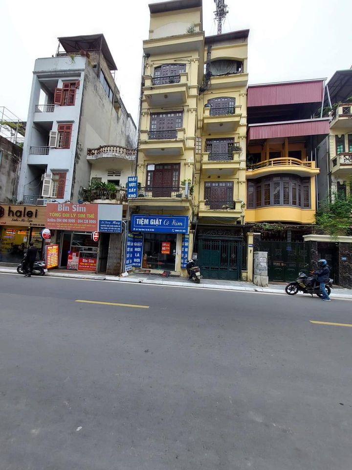 MẶT PHỐ LẠC LONG QUÂN , LÔ GÓC , 3 THOÁNG , DT350M2 , MT15M GIÁ CHỈ 68 TỎI.