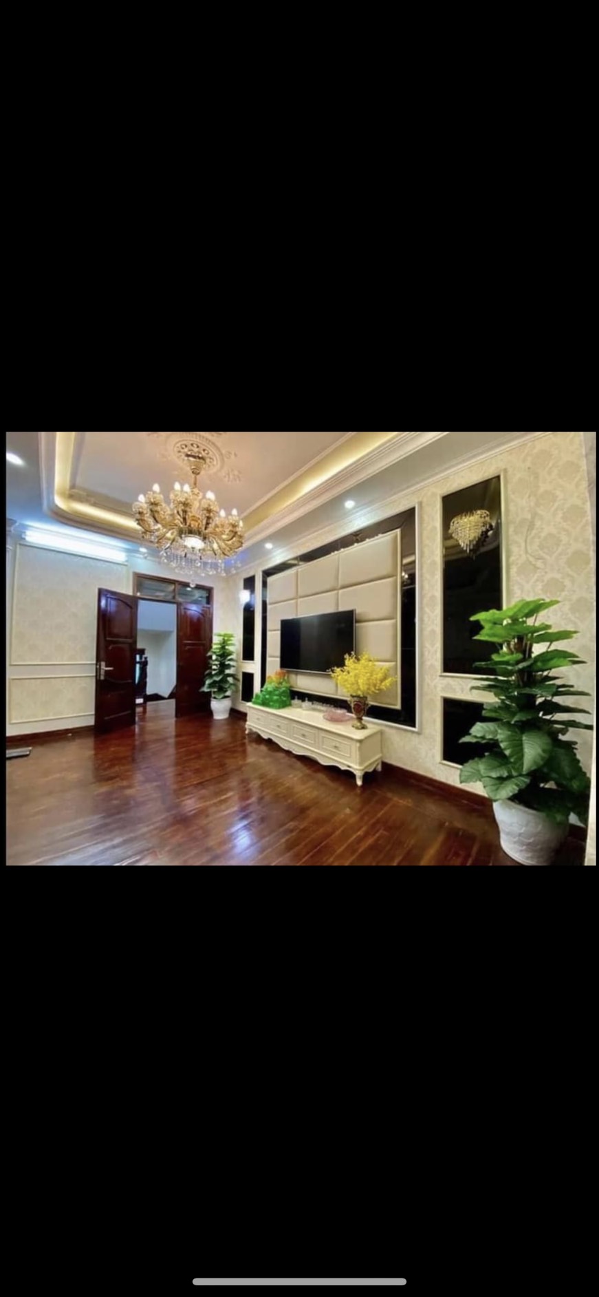 Bán nhanh mảnh đất đẹp Mặt phố Văn Cao, Ba Đỉnh,180m2, Mt 8.4m, giá 65.2 tỷ.