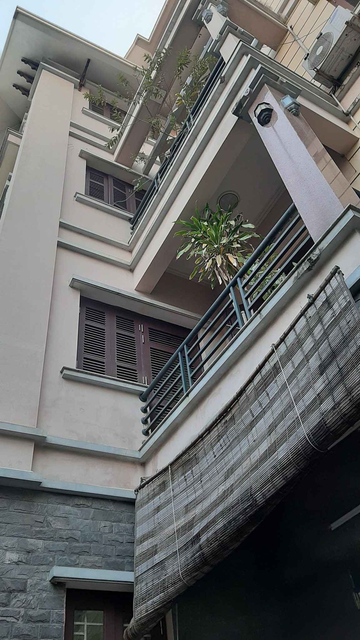 BIỆT THỰ ĐẸP ,VỪA Ở VỪA CHO THUÊ HIỆU QUẢ, TƯƠNG LAI LÀ PHỐ MỚI CỦA THANH XUÂN