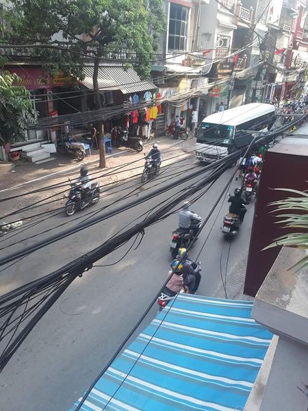 BÁN NHÀ MP HOÀNG HOA THÁM 46M2 X 4 TẦNG, MT 4M, 10 TỶ, GẦN HỒ TÂY