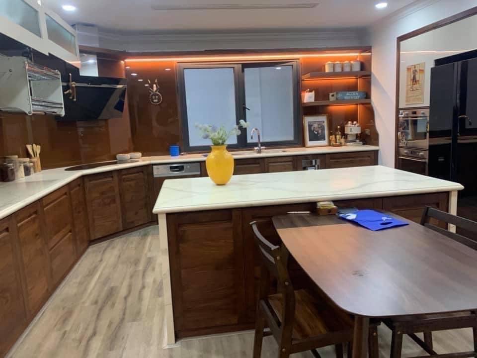 Nhà Mặt Phố Yên Phụ DT 266 M2, Mặt Tiền Rộng 8M, Xây Tòa Nhà 7 tầng, TM, Giá 68 Tỷ.