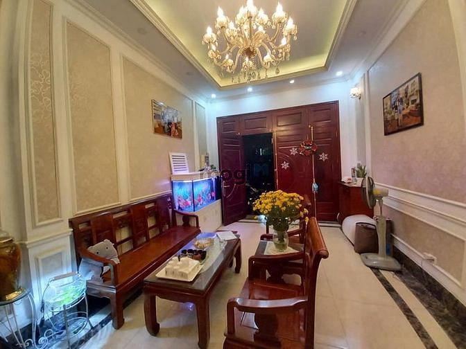Siêu phẩm Cầu Giấy, 80m, 4 mặt thoáng, kinh doanh, gara ô tô, 12.2 tỷ