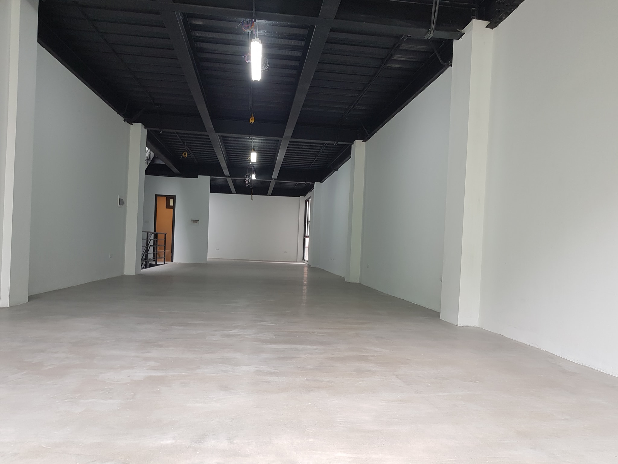 Bán nhà mặt phố Đốc Ngữ - 137m2 x 5 tầng- Giá 25.5 tỷ