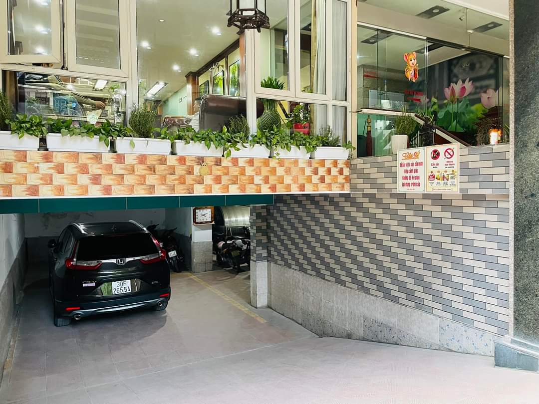 THÁI HÀ - KINH DOANH 8 TẦNG THANG MÁY- 150TR/TH.