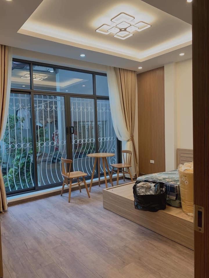 BÁN NHÀ MẶT PHỐ CẦU GIẤY KINH DOANH SÀM UẤT, 60M - 20 TỶ.