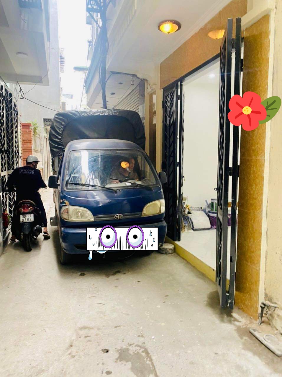 CỰC PHẨM, NHÀ ĐẸP TRIỀU KHÚC -KINH DOANH -Ô TÔ ĐỖ CỬA- NGÕ THÔNG TRIỀU KHÚC 43m 4.5 tỷ