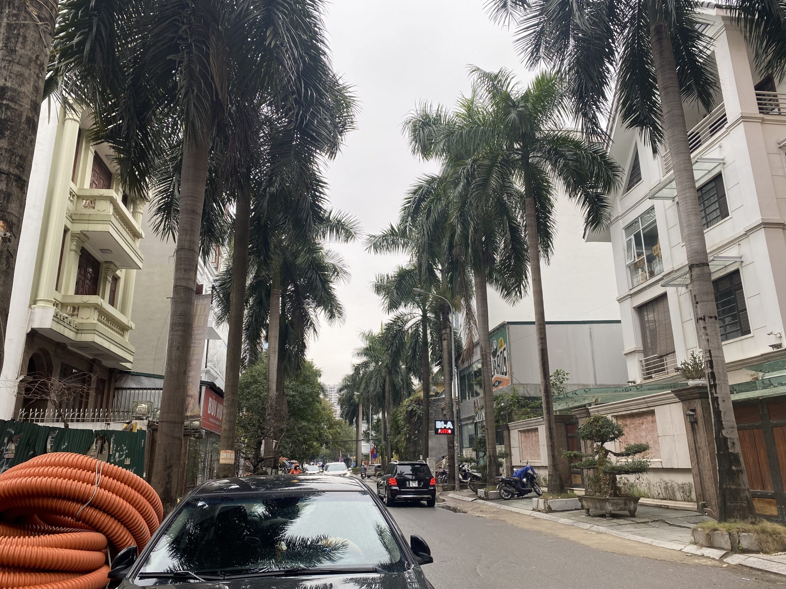 [GIÁ CHO ĐẦU TƯ ] Phân Lô Ô tô Tránh Phố Trung Kính, Cầu Giấy 63m2 x5T, Mặt tiền 4.5m giá 13.5 Tỷ