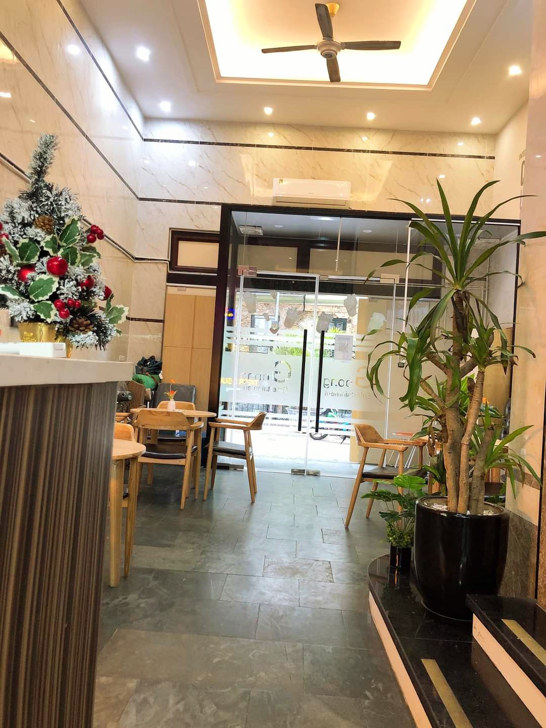 Dòng tiền tốt, vị trí kinh doanh, tiện ích khu đô thị Sudico Sông Đà, Five star