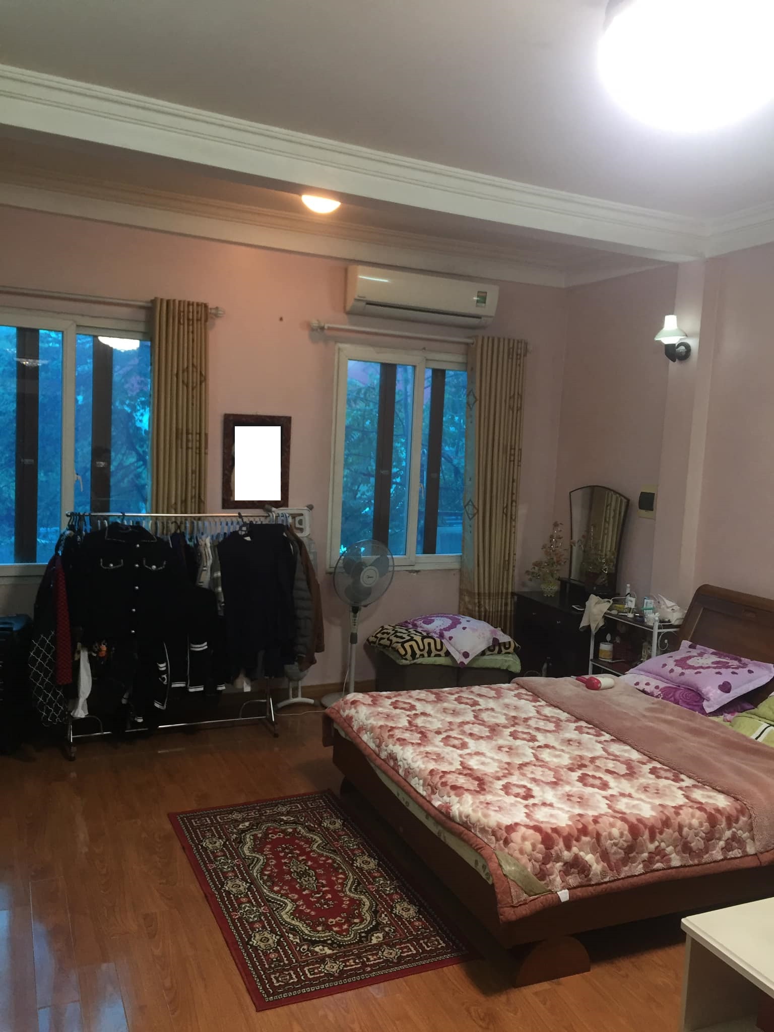 Nhà mặt phố Nguyễn Khoái, đối diện showroom KIA, 40m2 x 5T, mặt tiền 5m, giá 8.1 tỷ