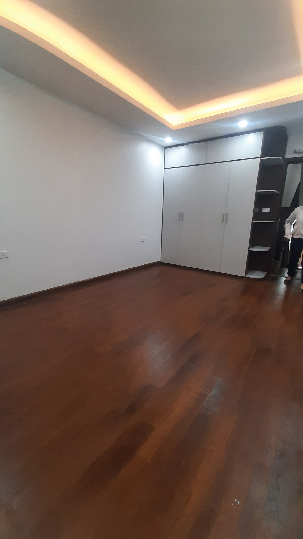 NHÀ ĐẸP QUANG TRUNG HÀ ĐÔNG Ô TÔ ĐỖ CỬA - KINH DOANH SẦM UẤT- 2 THOÁNG 58m 4 tầng 6.6 tỷ.