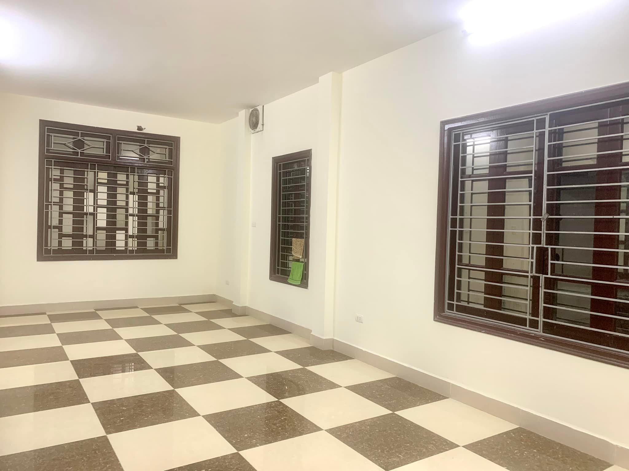 SIÊU PHẨM HIẾM GẶP LÔ GÓC- KINH DOANH- Ô TÔ DỪNG ĐỖ- VỈA HÈ KĐT XA LA 122m 19 tỷ