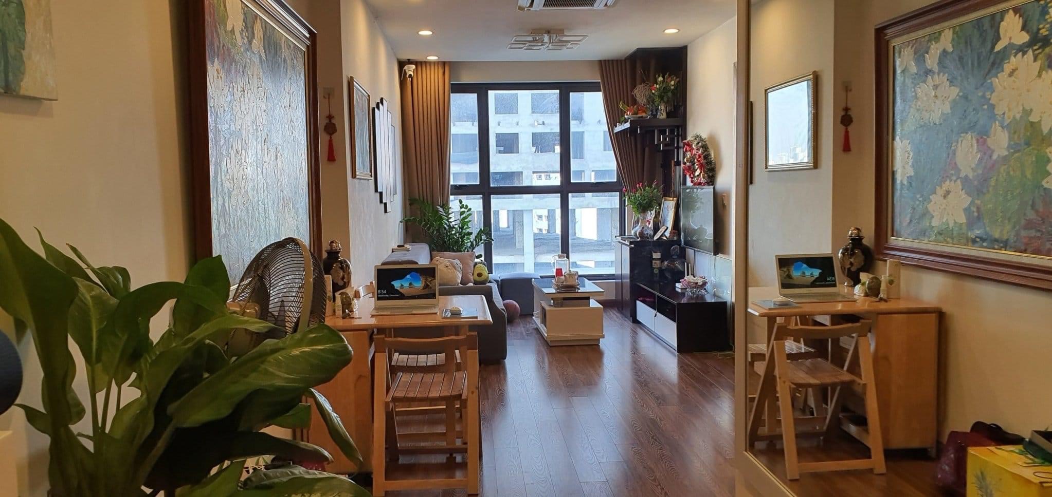 Bán Căn Hộ Chung Cư 2 Phòng Ngủ Golden Palm Lê Văn Lương Full Đồ