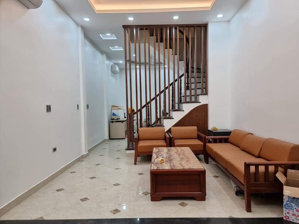 HIẾM! NHÀ SIÊU ĐẸP Q.THANH XUÂN - PHÂN LÔ QUÂN ĐỘI -Ô TÔ 7 CHỖ ĐỖ CỬA - GẦN PHỐ - NỘI THẤT VIP 47m