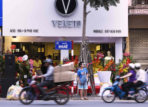 Cho thuê nhà mặt phố Huế, diện tích mặt bằng rộng 80m2