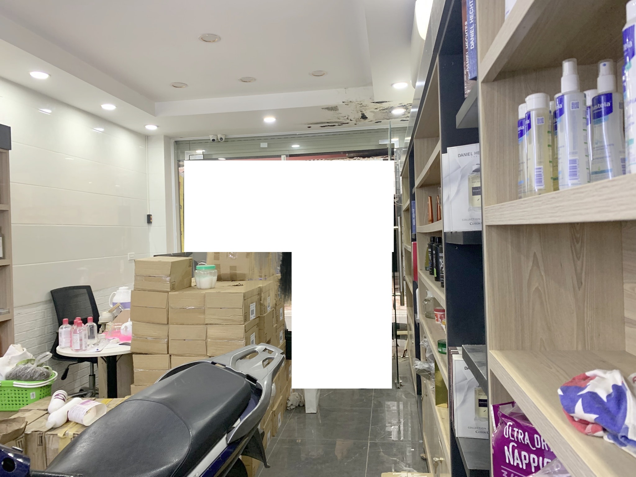 Nhà mặt phố Trương Định, gần Bạch Mai, 70m2, mặt tiền 3m, nở hậu, giá 117 triệu/m2