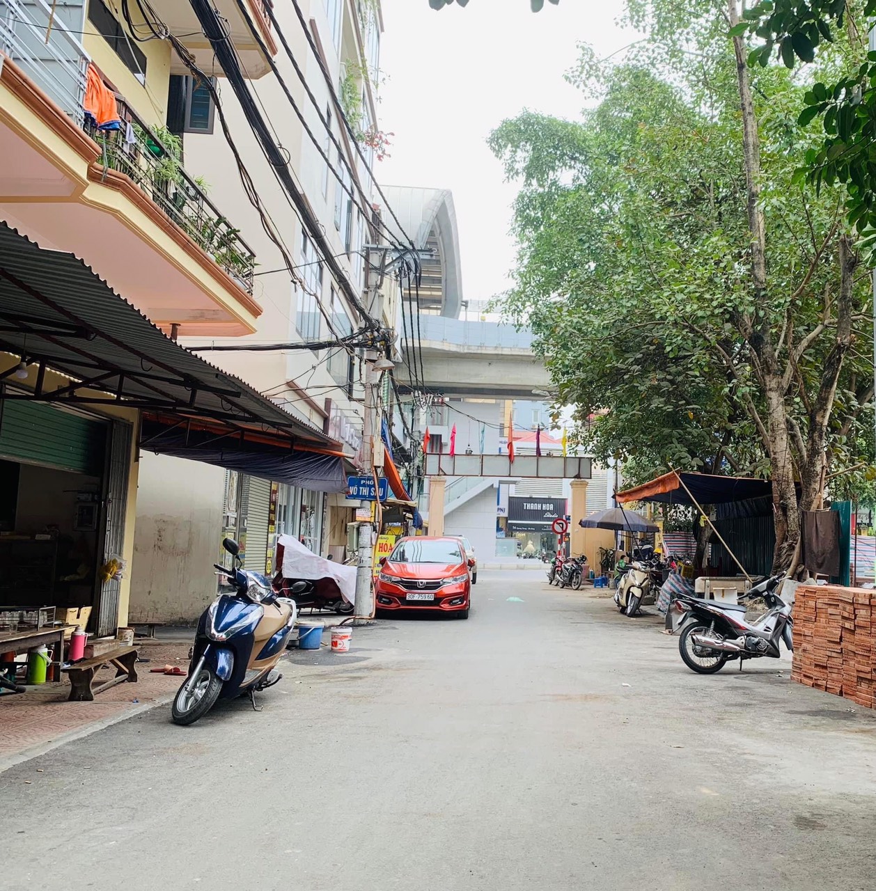 Bán nhà Hà Đông 52m - 2 mặt tiền - Ô Tô đỗ cửa - Kinh Doanh sầm uất