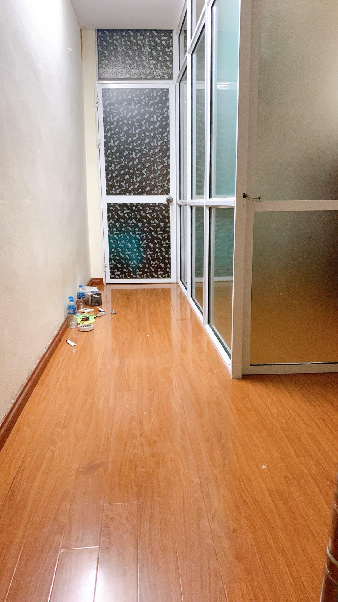 Bán nhà Vĩnh Hồ, 24m2, sát mặt phố, kinh doanh khủng, ô tô tránh, sổ riêng nở hậu