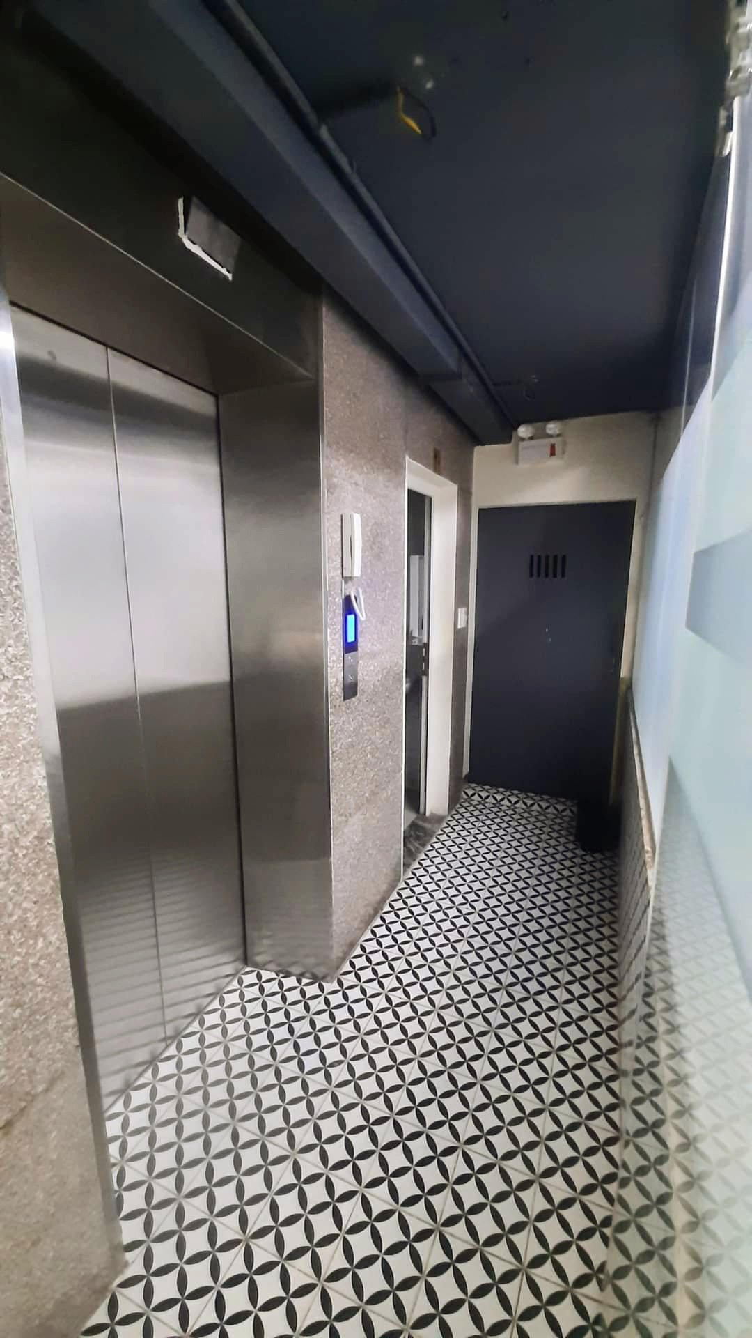 BUILDING MẶT PHỐ TÔ HIỆU CẦU GIẤY, MẶT TIỀN SIÊU RỘNG, KINH DOANH SIÊU ĐỈNH, 098.115.8.507