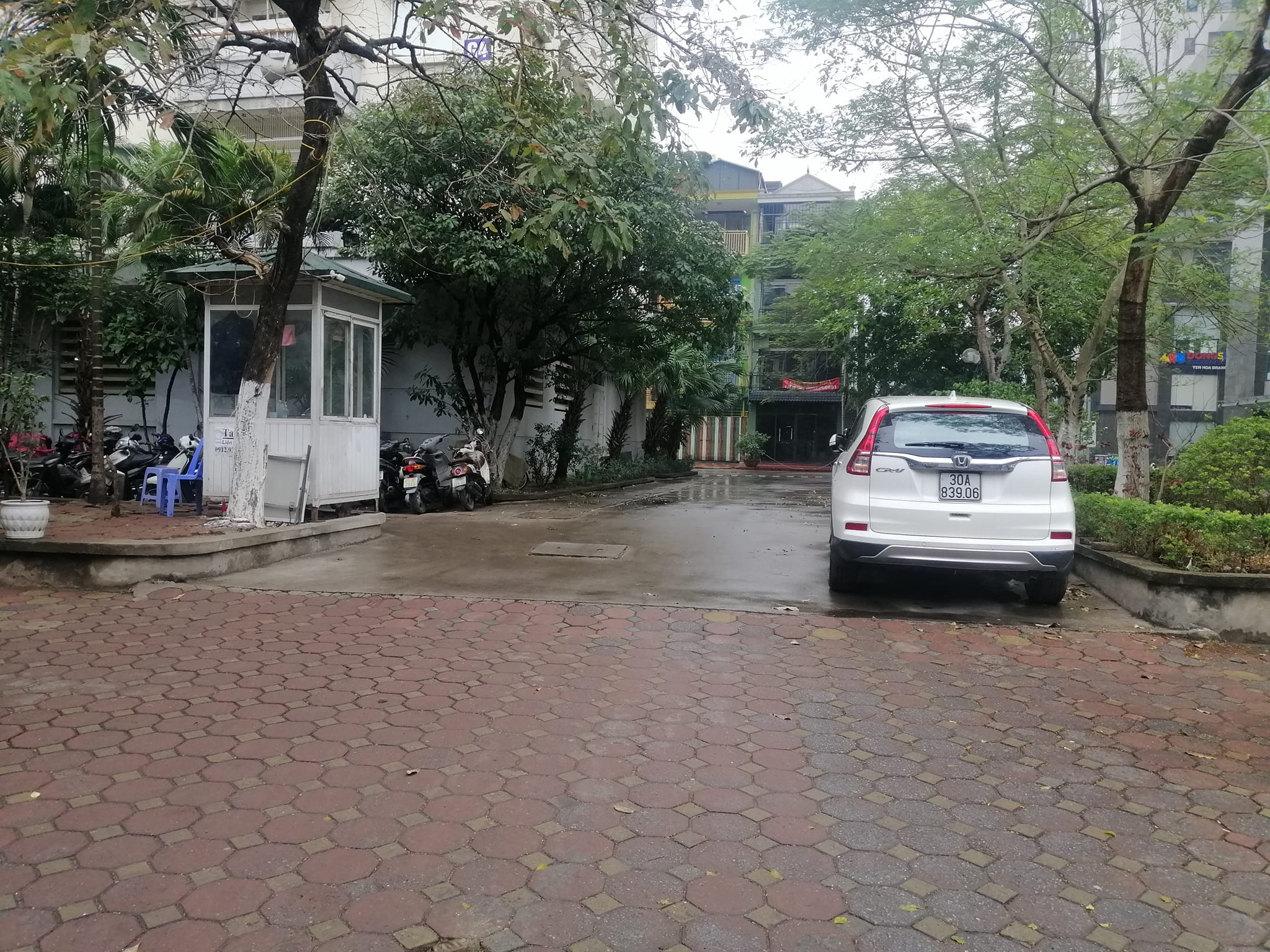 Bán nhà PHÂN LÔ cực đỉnh 72m2 Trung Kính,Cầu Giấy,GARA,Ô TÔ dừng đỗ,Ở,VP,KD