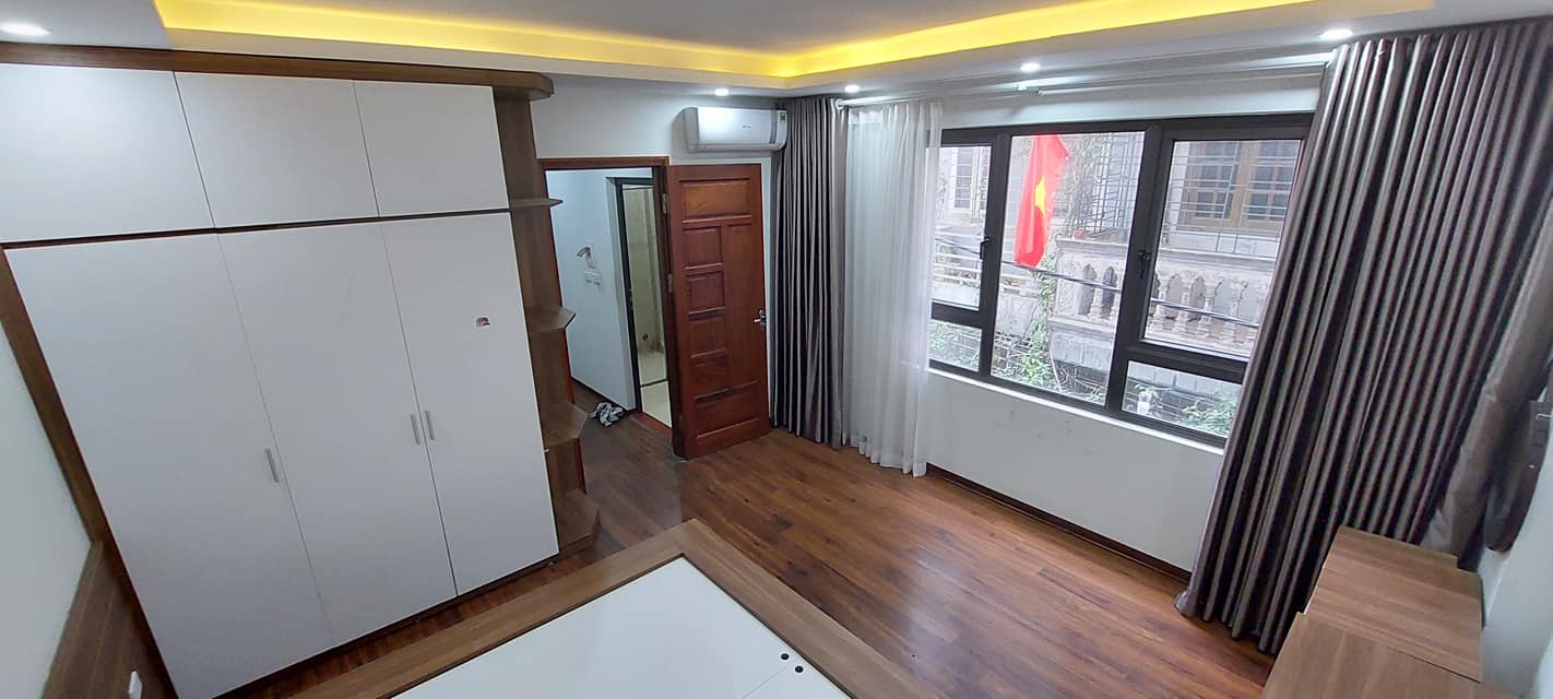 Bán nhà Khương Đình Q.Thanh Xuân-Nhà đẹp ở ngay-ô tô cách nhà 5m-D tích 35m*5 tầng-MT 7m- Giá 4.5 tỷ