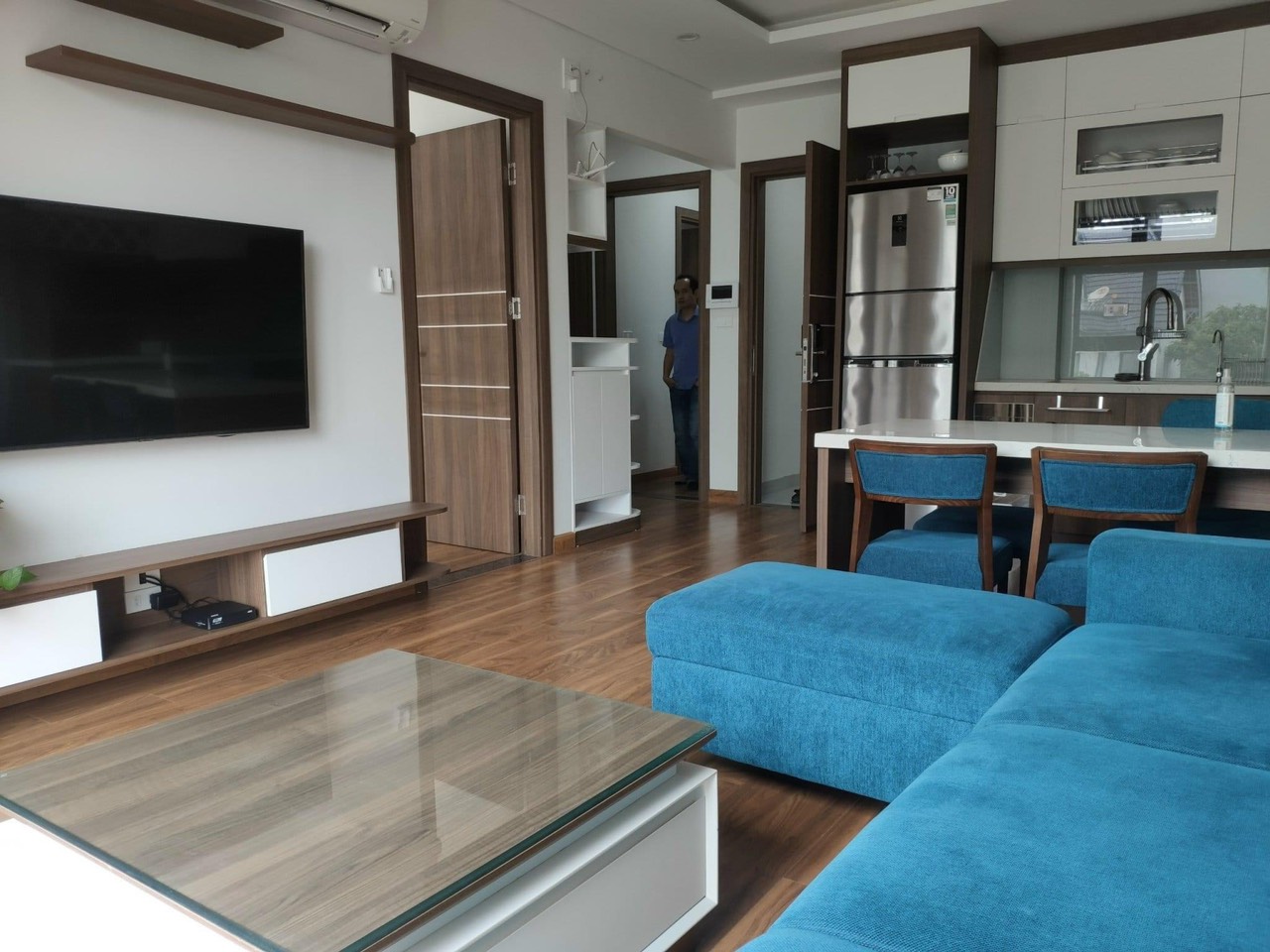 BÁN NHÀ VÍP PHỐ TRẦN THÁI TÔNG SIÊU HIẾM - MT KHỦNG -THÁNG MÁY HẦM GARA - KD ĐỈNH