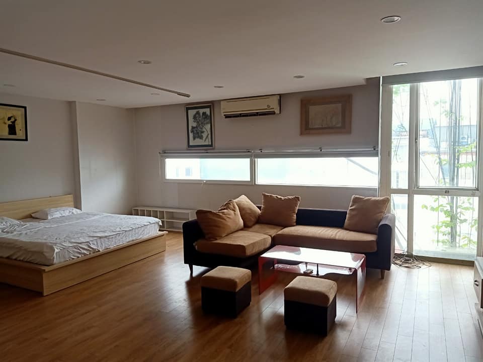 Nhà gần mặt phố Lê Duẩn, 149m2 x 11 tầng thang máy, MT 7m, 240 triệu/tháng, giá 66 tỷ