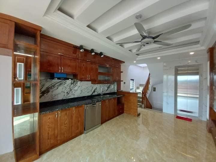 52m2