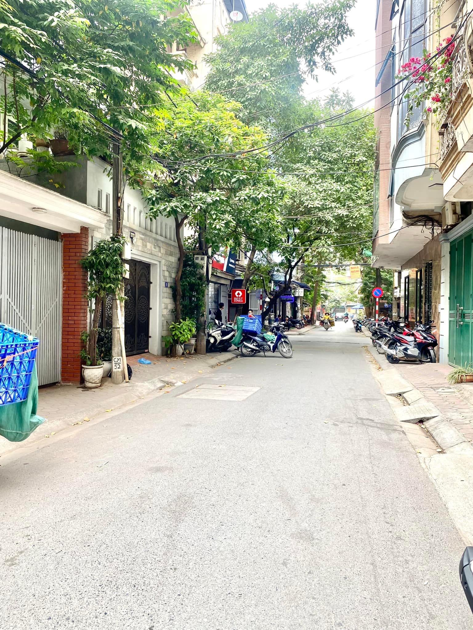 Bán Nhà Đất Phố Nguỵ Như Kon Tum. Ô Tô Tránh, Vỉa Hè. 100m2, MT 5.8m