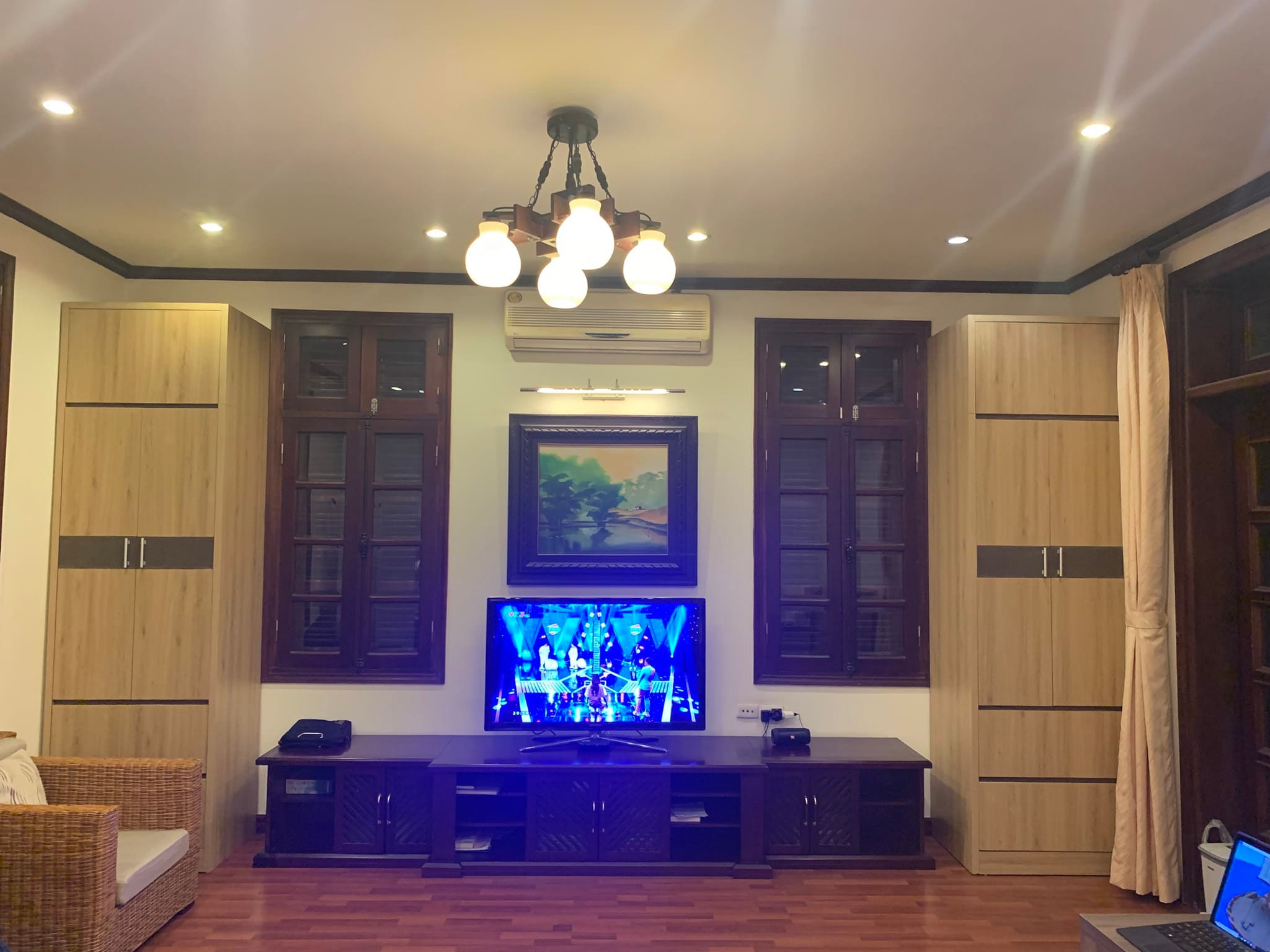 Ra Nước Ngoài Định Cư, cần bán gấp tòa nhà phố Châu Long, Ba Đình. DT 159m2, MT 5.5m