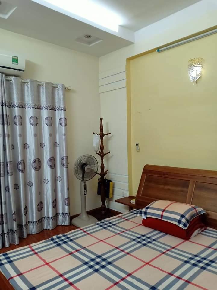 Cần bán nhà HOÀNG CẦU - ĐĐ, 7 tầng, MT rộng, THANG MÁY, GARA, Ở & KD, Cho thuê, Ngõ thông