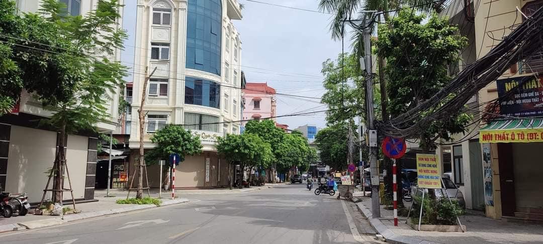 Bán Đất Phân Lô 3 Ô Tô Tránh Phố Văn Phú Hà Đông 60m2, MT 4.2m