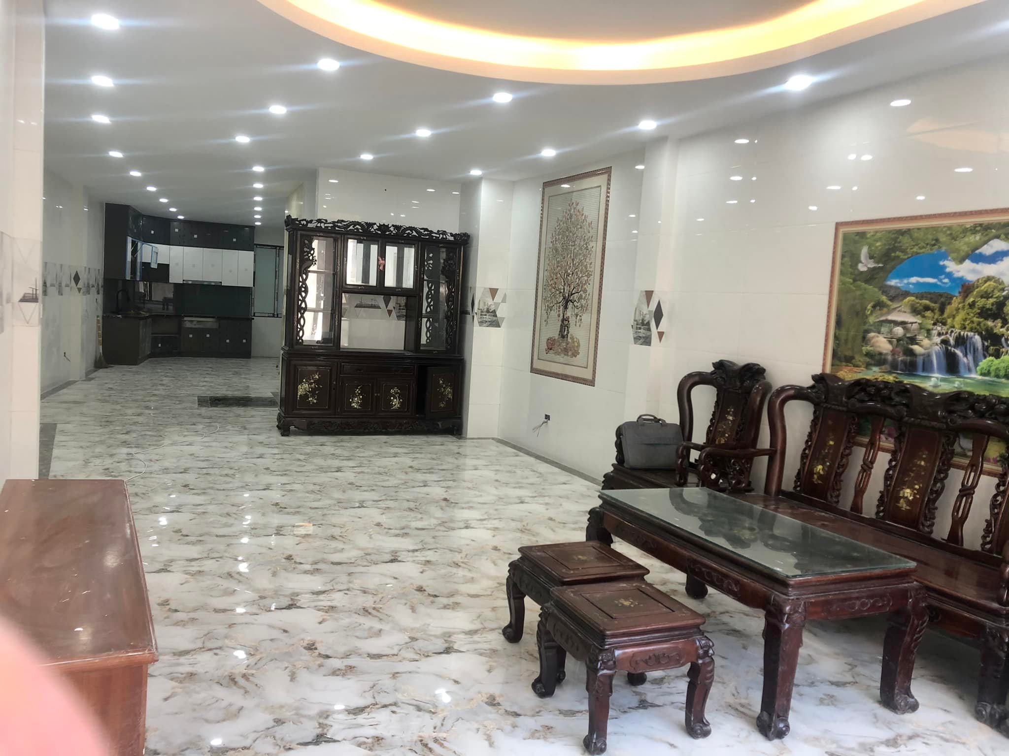 Nhà mặt phố Minh Khai, 105m2 x 5T thang máy, MT 4m, nở hậu, móng 8 tầng, giá 35 tỷ