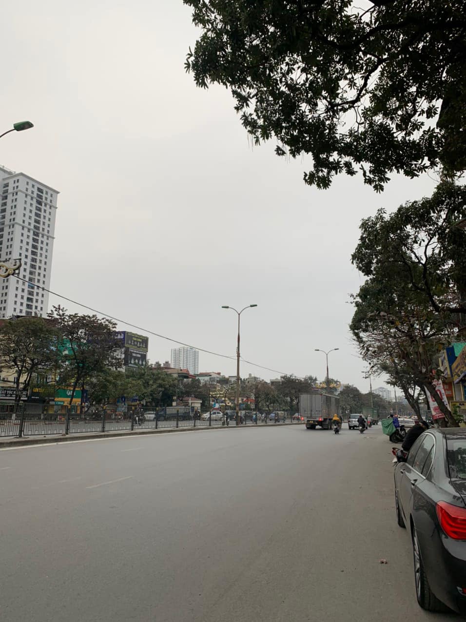 Nhà mặt phố Giải Phóng, dòng tiền 60tr/th, 7 phòng khép kín, 57m2 x 5T thang máy, 15 tỷ