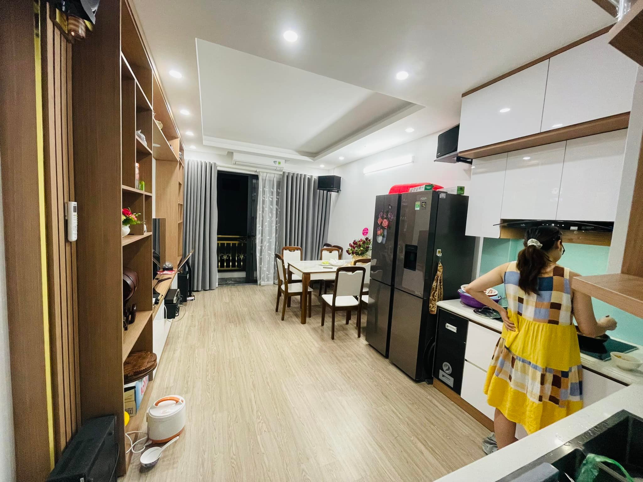 Nhà cách mặt phố Đại La 1 nhà, ngõ ô tô, 40m2 x 6T thang máy, MT gần 4m, giá 11.6 tỷ