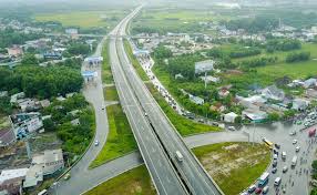 CHUYỂN NHƯỢNG LÔ ĐẤT ĐẸP NHẤT MẶT TIỀN ĐƯỜNG LẠC LONG QUÂN GẦN BẾN DU THUYỀN NOVAWORLD