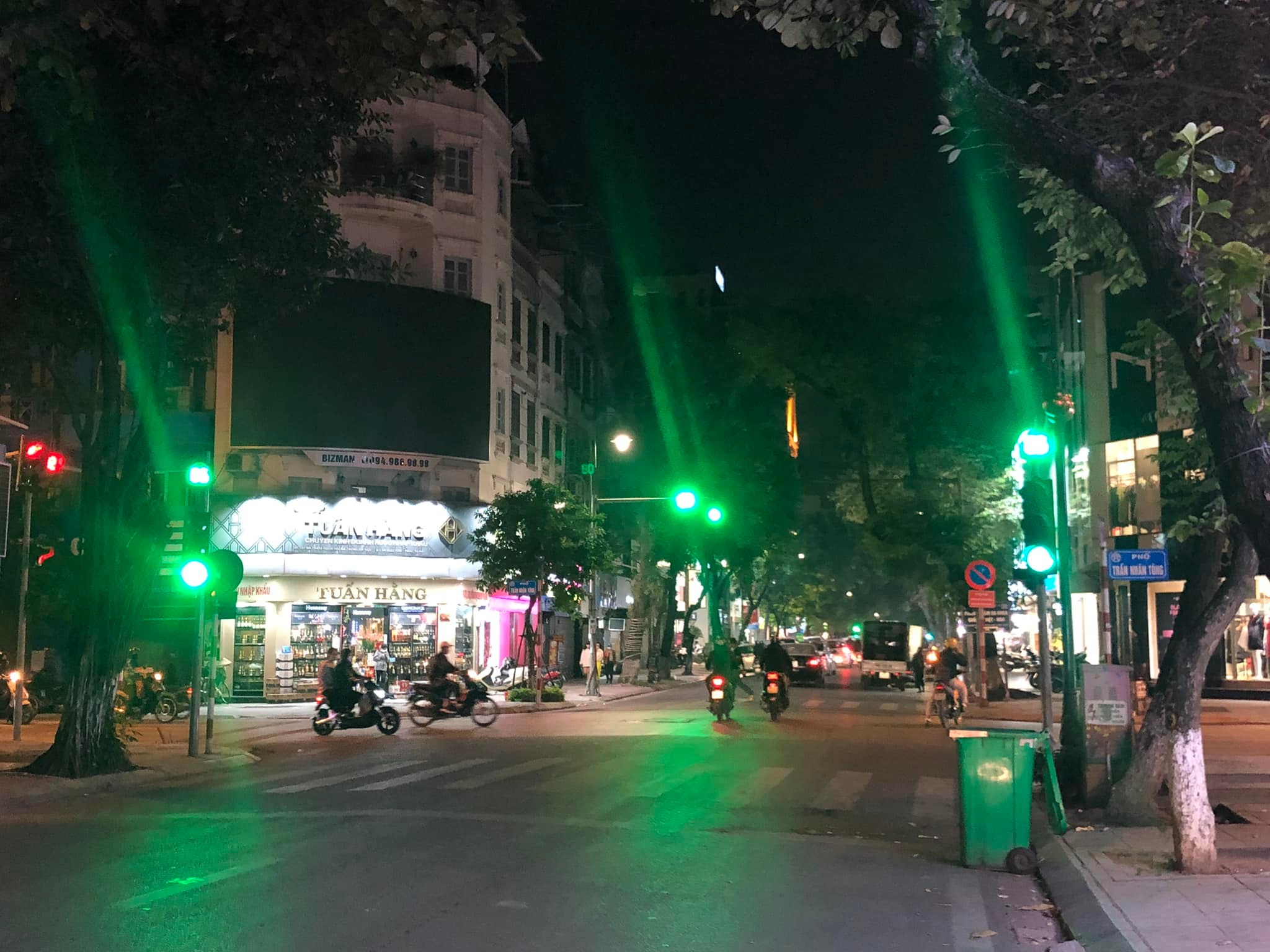 Nhà mặt phố Bà Triệu, Trần Nhân Tông, 97m2, MT 4.6m, 67 tỷ, 0985868893