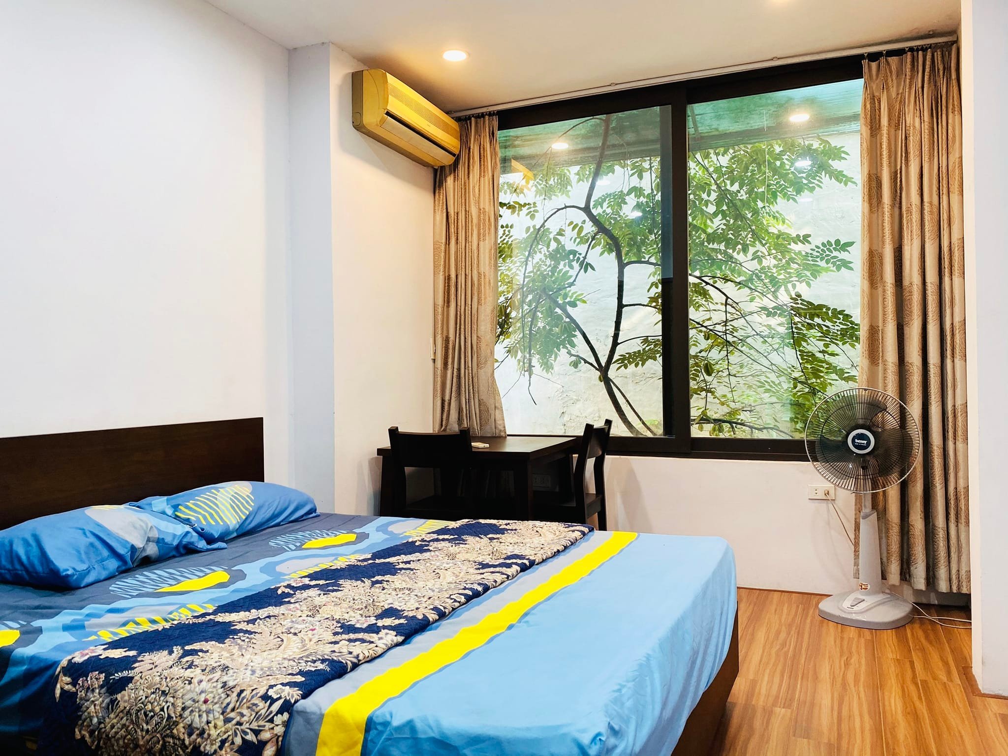 Cần Bán Gấp Đường Bưởi - Ba Đình 56m/60mT1, 4 Tầng, MT 3.5m Giá 7.2 tỷ.