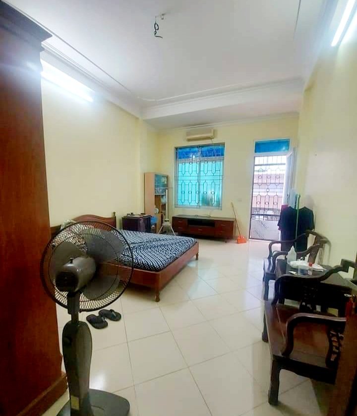 NHÀ CẦN BÁN KHU PHÂN LÔ, Ô TÔ TRÁNH TRẦN DUY HƯNG, AN NINH TỐT, DÂN TRÍ CAO, 098.115.8.507.