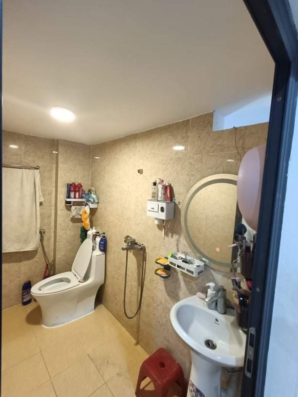 NHÀ ĐẸP PHỐ XUÂN DIỆU, DT: 100M2, 5T, MT: 7,3M, NGÕ THÔNG, Ô TÔ VÀO NHÀ, NHỈNH 20 TỶ