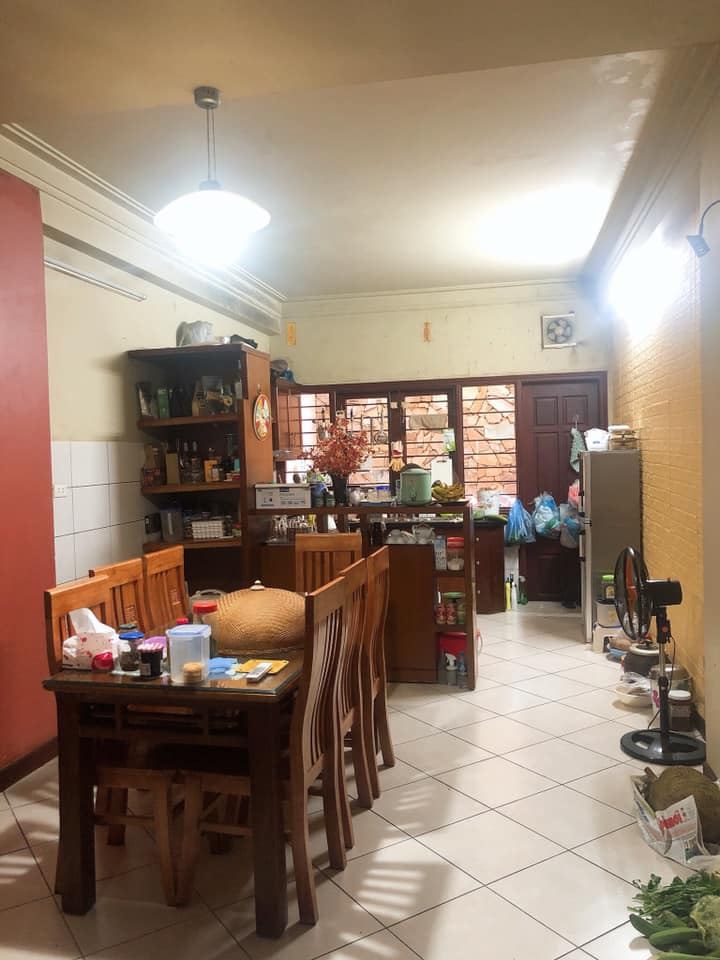 Ngõ 91 Hoàng Quốc Việt, nhà diện tích 97.3m2 x 4 tầng. Giá 13 tỷ