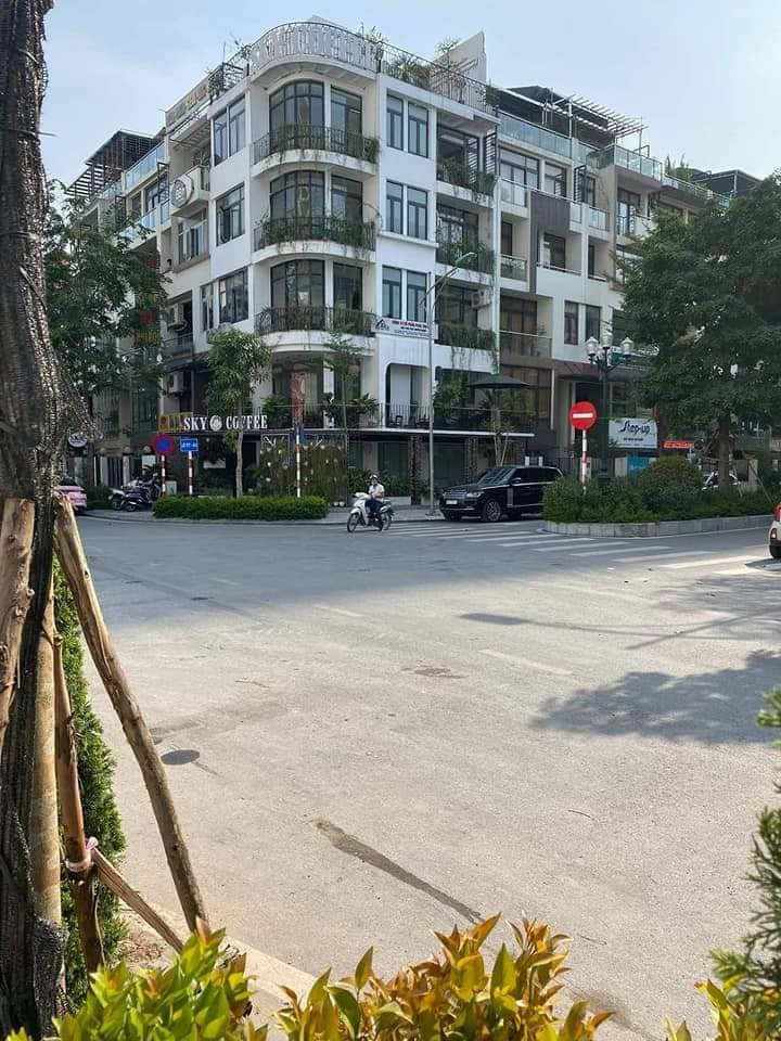 Bán nhà số 2 Hàm Nghi thuộc khu HD Mond - lô góc. 114m2 x 6 tầng, mặt tiền 20m. Giá 43.5 tỷ