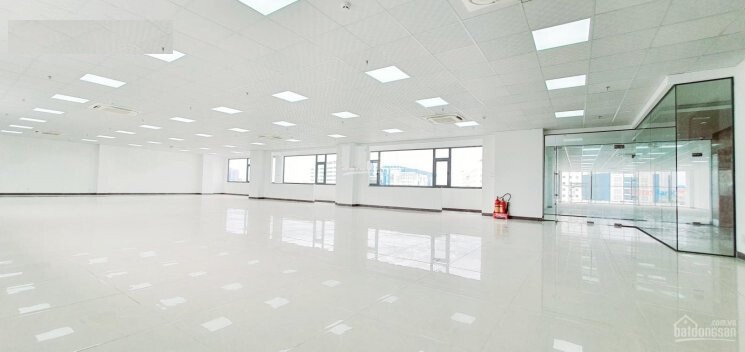 1000m2