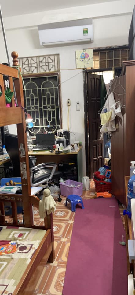 Ngõ 18 Mạc Thái Tổ bán nhà 48m2 x 4 tầng. Giá nhỉnh 9 tỷ