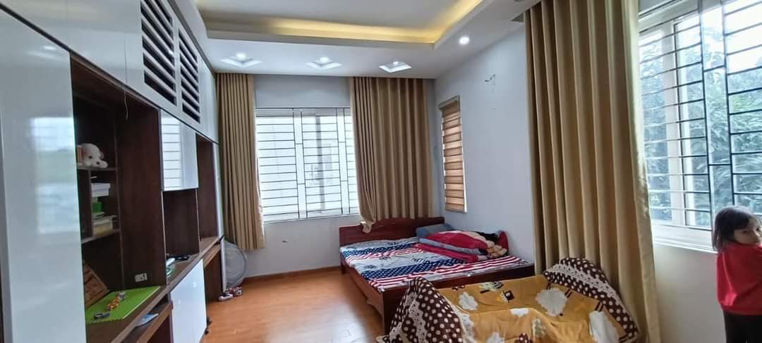 BIỆT THỰ SÂN VƯỜN KHU ĐÔ THỊ TÂY MỖ, ĐẠI MỖ, HỮU HƯNG, LÔ GÓC 4 MẶT THOÁNG, NHÀ NHIỀU CỬA SỔ, Ở TUYỆT VỜI.