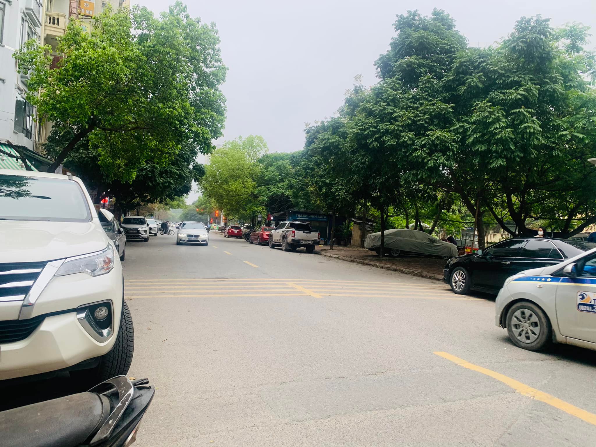 Nhà đẹp, vị trí đắc địa - ngõ 15 Tú Mỡ 39m2, 2 tầng - kinh doanh sầm uất ngày đêm. Giá 7,5 tỷ