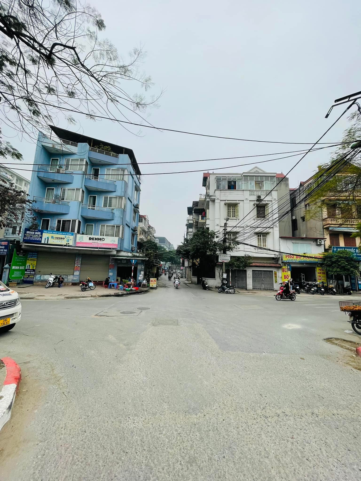 Chính chủ bán nhà mặt phố Vũ Trọng Phụng - Thanh Xuân - chỉ 23 tỷ - 60M - 5 Tầng - MT 4.1m